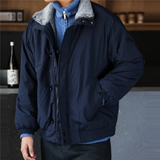 藏青色