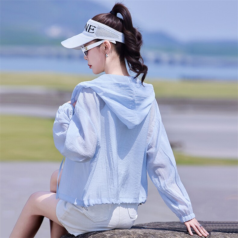 衣女新款薄款透气轻薄连帽开衫多巴胺外穿通勤外套女2026夏季外套,女装防晒衣,靓衣阁