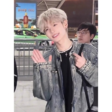 现货不缺货金属短款牛仔外套潮流水洗牛仔夹克1209-1-JK12-P78，男装工装外套，星座1209-1