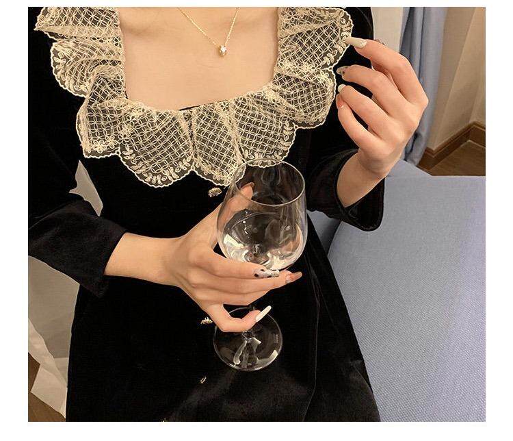 现货新款蕾丝领连衣裙，女装连衣裙，Lin Lin