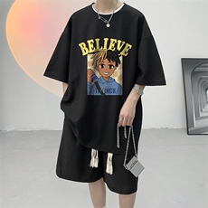 黑色