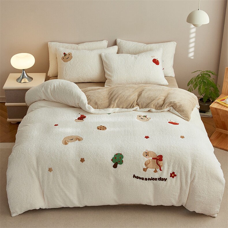 秋冬新款A类保暖泰迪绒刺绣四件套，床品套件，一起卖家纺