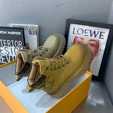 欧货马钉靴，其它，她他麦