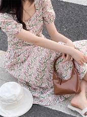 郁金香连衣裙超美，女装连衣裙，欧妮卡蒂蔓