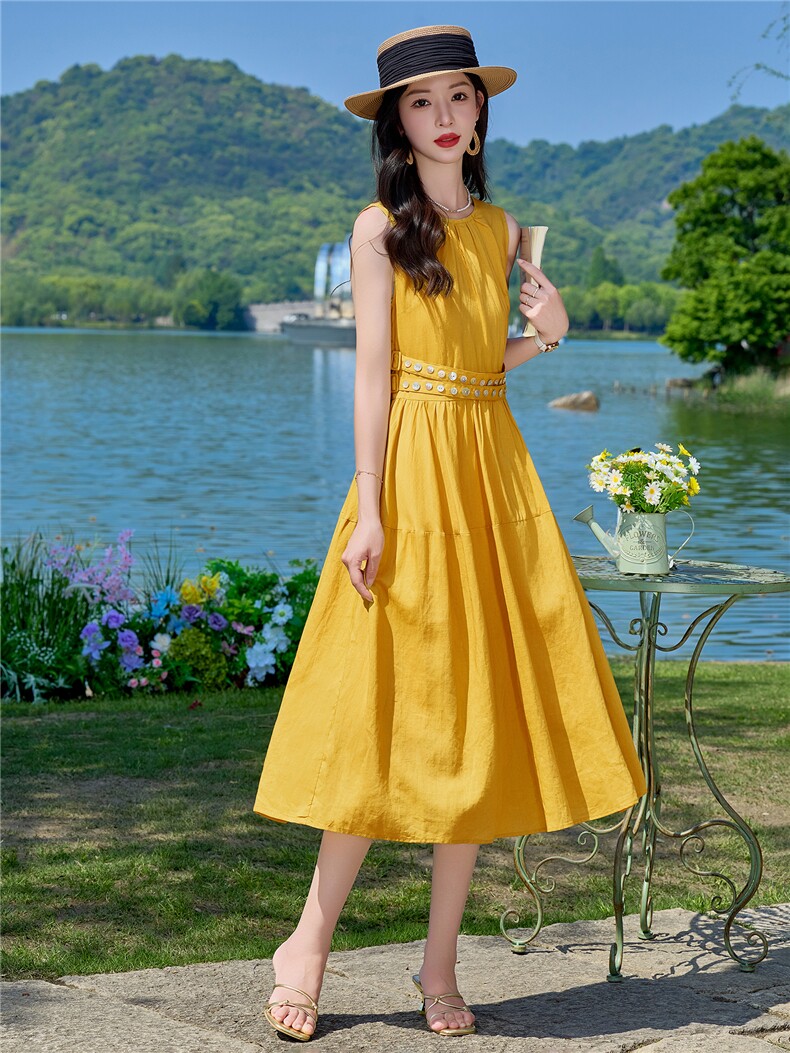 2026夏装新款简约时尚休闲法式圆领高腰连衣裙,女装连衣裙,采品优优