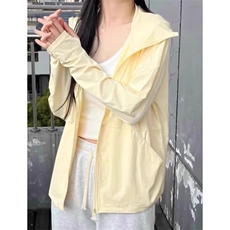 黄色