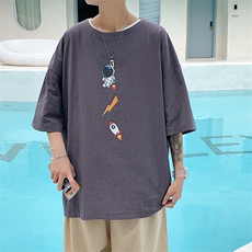 灰色