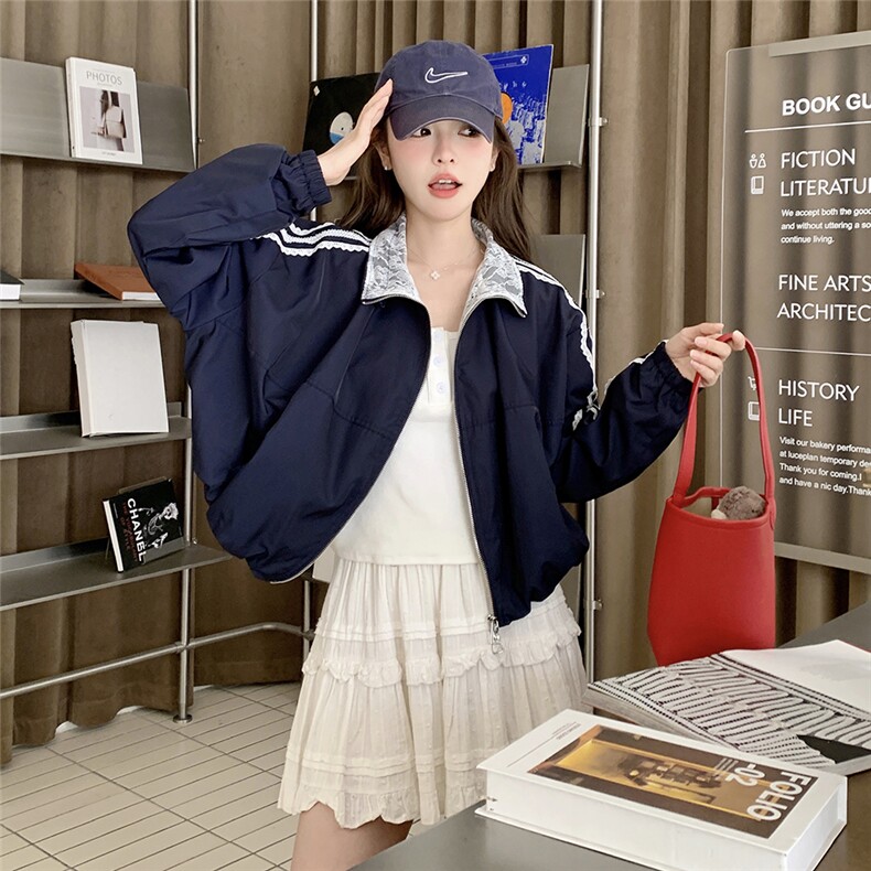 蕾丝拼接蓝色工装外套女春季2025今年流行韩系休闲宽松小个子上衣,女装短外套,2C323