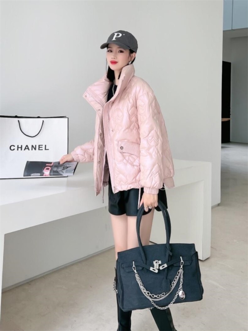 现货，冬季羽绒服，女装羽绒服，艾伊贝雪