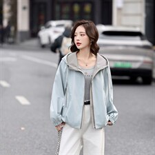 【现货！！！！】休闲好看的短款外套女式，女装短外套，素月