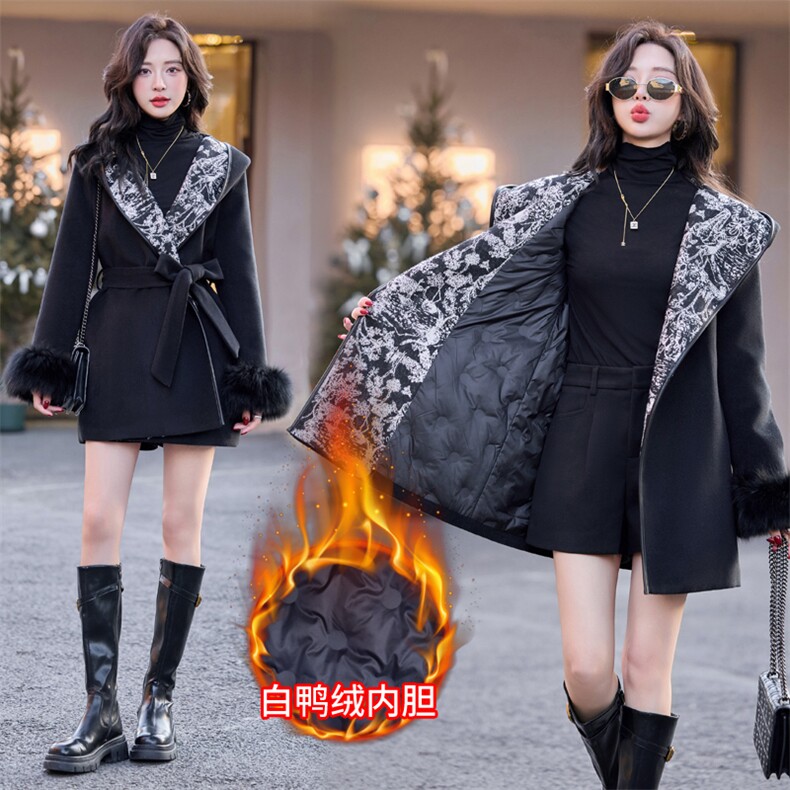 羽绒服女中长款2024冬新款超好看独特漂亮小香风黑色收腰毛呢外套图片