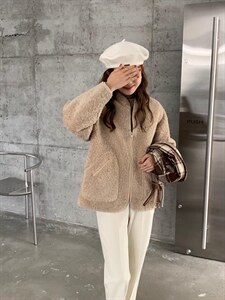 现货 冬季皮毛一体外套 简单温柔百搭图片