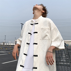 白色