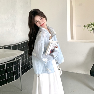 蓝色花朵刺绣外套女2025年夏季新款韩系甜美减龄轻薄透气防晒上衣图片