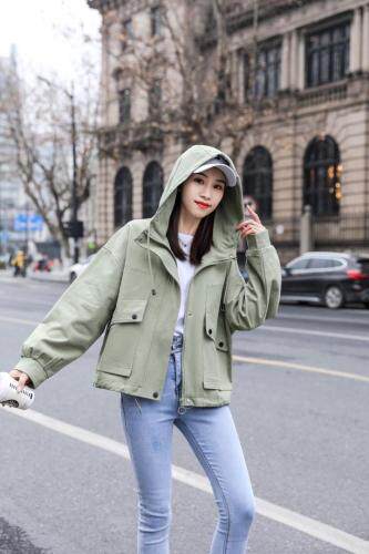 休闲派克彩色百搭，女装，百变诱惑