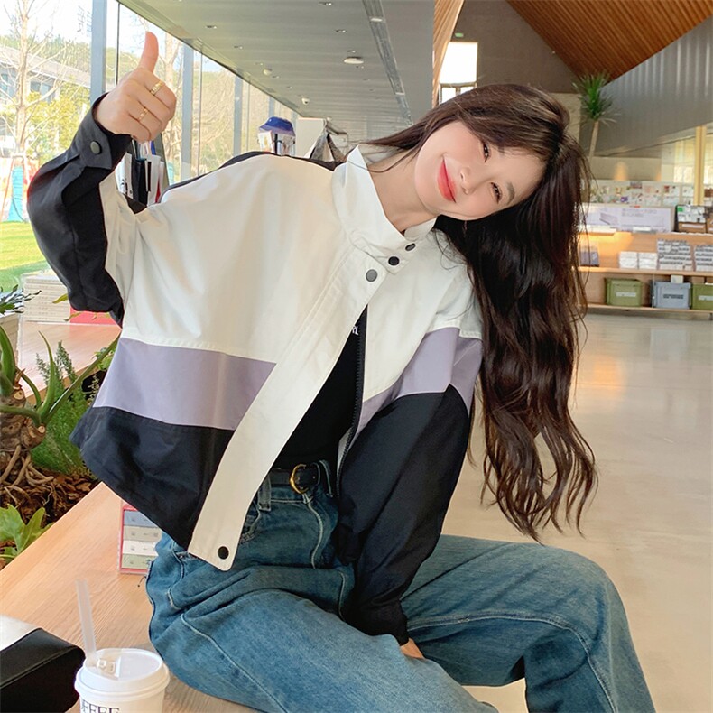 休闲运动风冲锋衣外套女春秋2025新款短款美式慵懒韩系工装夹克图片