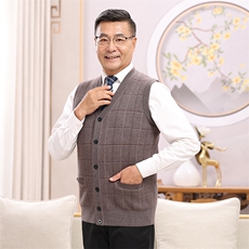 2024年秋季中老年休闲竖格款长袖和马甲男装，男装中老年男装，亚东羊绒制品