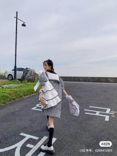 黑色格子大领子连衣裙，女装连衣裙，YOUER DENG