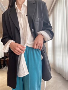 22C03#彩色腰带西装外套图片