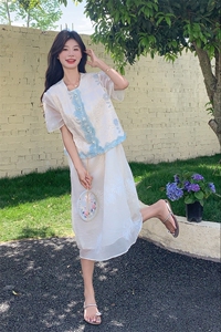 米白色提花刺绣连衣裙马甲两件套女夏巨好看高级感新中式国风套装图片