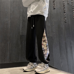 小熊拼接卫裤男休闲宽松运动束脚裤港风潮酷长裤A061-AX00457-P55图片