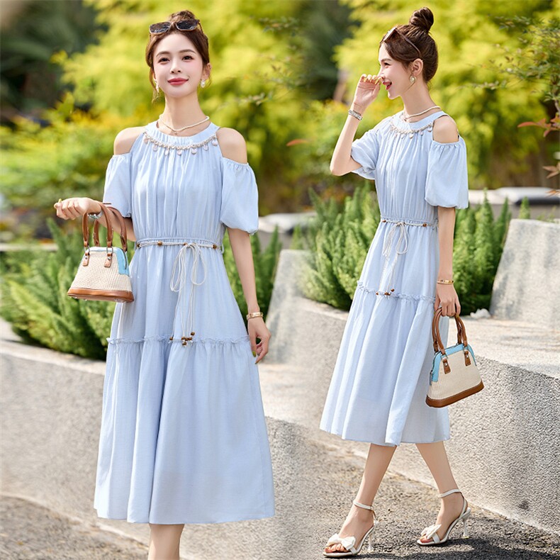 2025夏季新款法式温柔中长款修身显瘦清新钉珠片露肩蓝色连衣裙女，女装连衣裙，贵人树