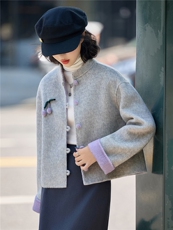 温柔风减龄绵羊毛双面呢外套女2025秋冬新款撞色气质短款毛呢大衣，女装双面呢大衣，沁沁公主