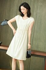 纯色重磅真丝连衣裙女2023夏天新款小个子真丝气质裙桑蚕丝收腰裙，女装连衣裙，阿舍尔精品