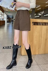 冬季新款，尼料短裤图片