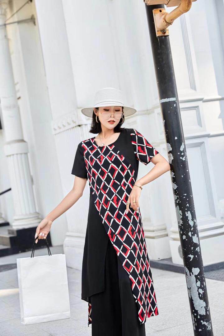 蓝芝依秀 LZYX145088