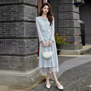 现货2026年春季新款女时尚气质优雅风通用蕾丝拼接两件套装连衣裙，女装套装/套裙，奋斗女王