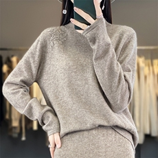 半高领针织打底衫女2024秋装新款侧口两堆花套头毛衣，女装羊毛衫，江南羊绒