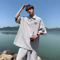 浅灰色