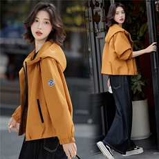 2025秋季新品橙色甜美减龄简约时尚休闲连帽工装外套，女装短外套，难舍钰依