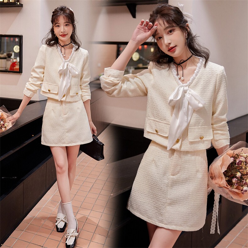 2024春装新款时尚潮流简约气质小香风蝴蝶结领套裙两件套，女装套装/套裙，乔米娜