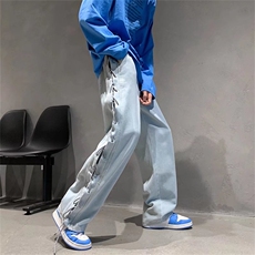 蓝色