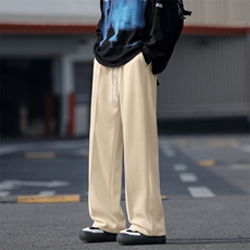 卡其色