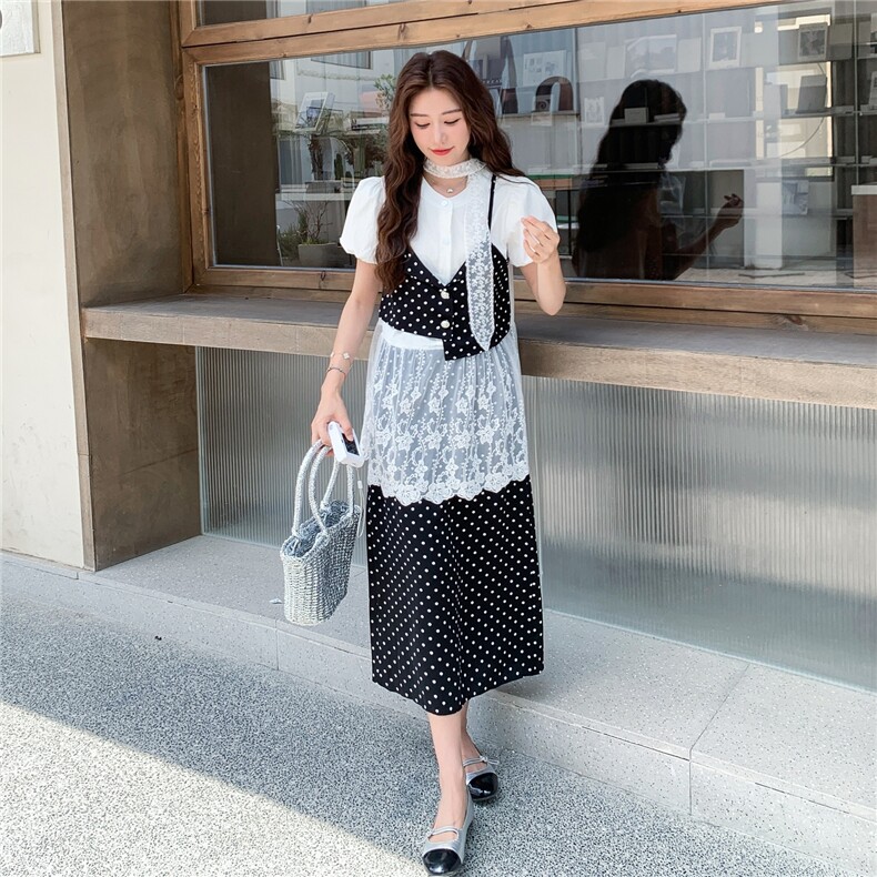 氛围感蕾丝拼接假两件t恤上衣套装女夏新款显瘦波点半身裙两件套,女装套装/套裙,2C115