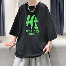 黑色