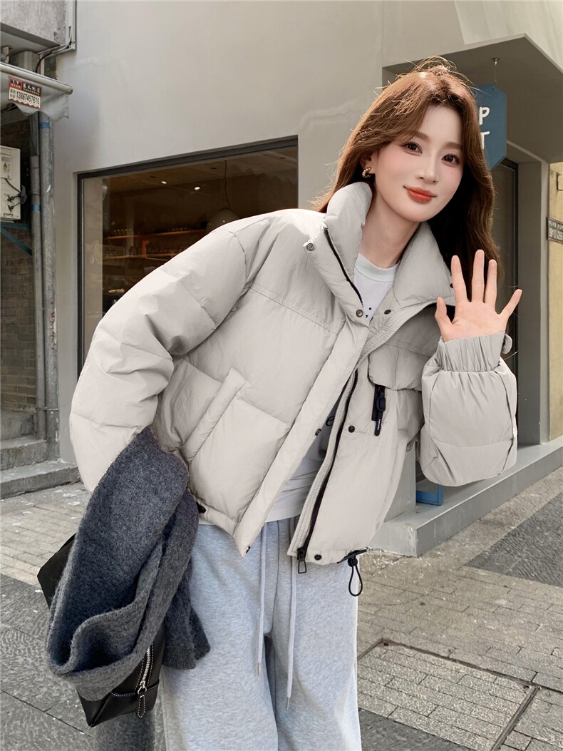 现货新款羽绒服女短款韩版立领简约加厚小个子高级感面包服外套潮,女装羽绒服,韩然一族