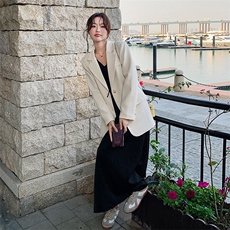 2024年春季新款韩版简约休闲宽松纯色西装外套套装黑色长款裙子女,女装西装,一九零,浙宝-网红风 2024年春季新款韩版简约休闲宽松纯色西装外套套装黑色长款裙子女,女装西装,一九零,浙宝-网红风