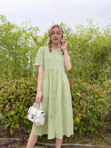 夏季小格子连衣裙，女装连衣裙，依岸