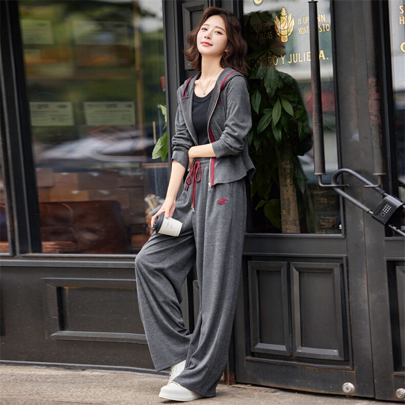 休闲运动套装女2026春装新款韩版洋气开衫宽松连帽显瘦卫衣两件套,女装套装/套裙,微微衣阁