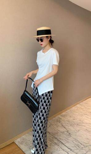 现货：夏季套装连衣裙，女装职业装，沁心阁