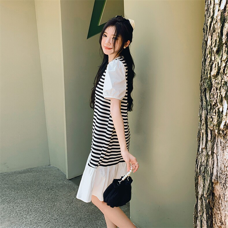 【现货】主推圆领宽松学院风休闲拼接条纹连衣裙短袖中长款,女装连衣裙,韩秀