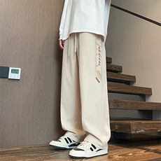 卡其色