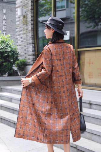 连衣裙外皮，皮毛一体，为主，，女装连衣裙，兰蔻儿