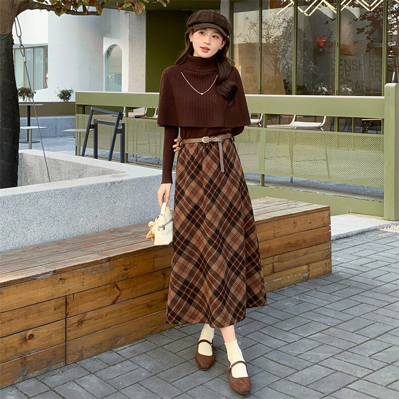 设计感洋气套装裙女2025冬新款针织斗篷打底衫格纹半身裙三件套,女装套装/套裙,心心服饰