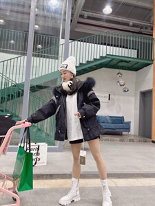 爆版中长款大毛领派克服排单款好卖图片