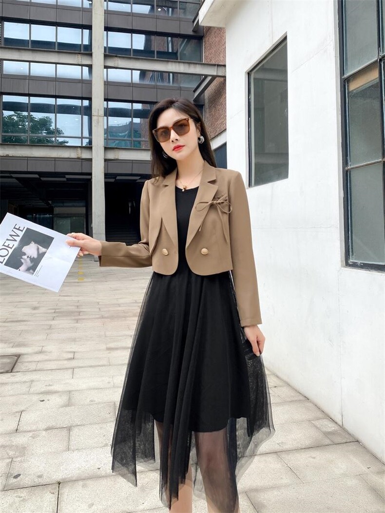 外套、套裙，其它，依生伴